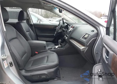 2017 Subaru Outback 2.5I Limited z USA, uszkodzony, nr VIN 4S4BSANC3H3263567